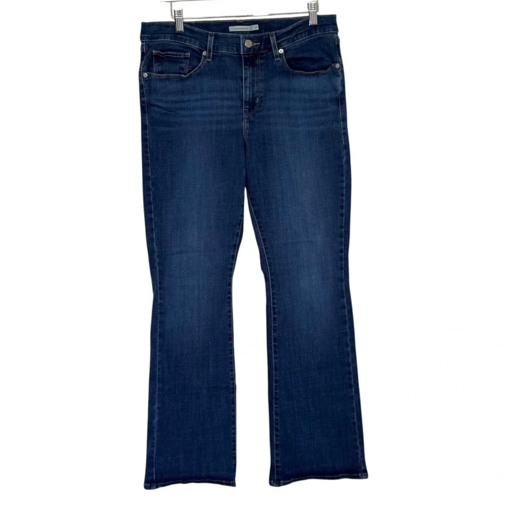 Levi’s Classic Bootcut Denim Jeans Women’s Size 12 Classic Relaxed Fit Western - Picture 1 of 9